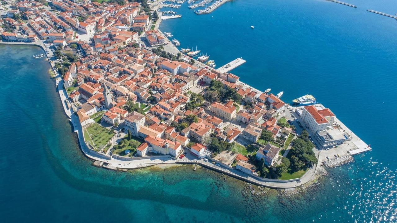 Genoa Rooms Poreč Exterior foto